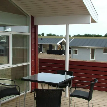 Holiday home 6 Person In Tranekaer-by Traum