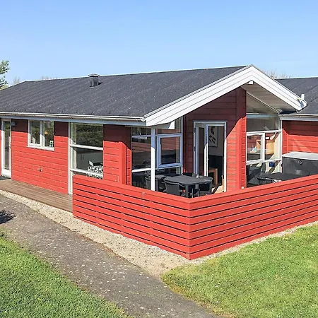 6 Person In Tranekaer Holiday home